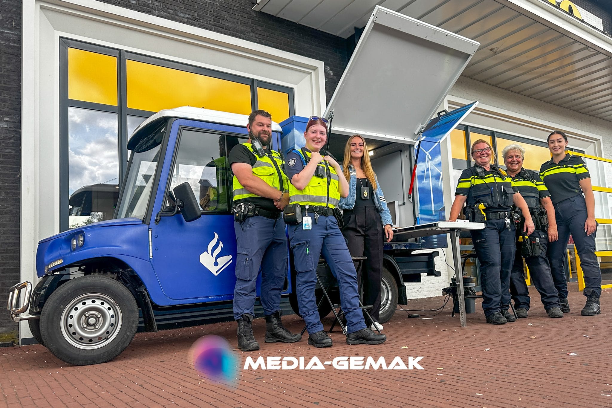 tuktuk politie