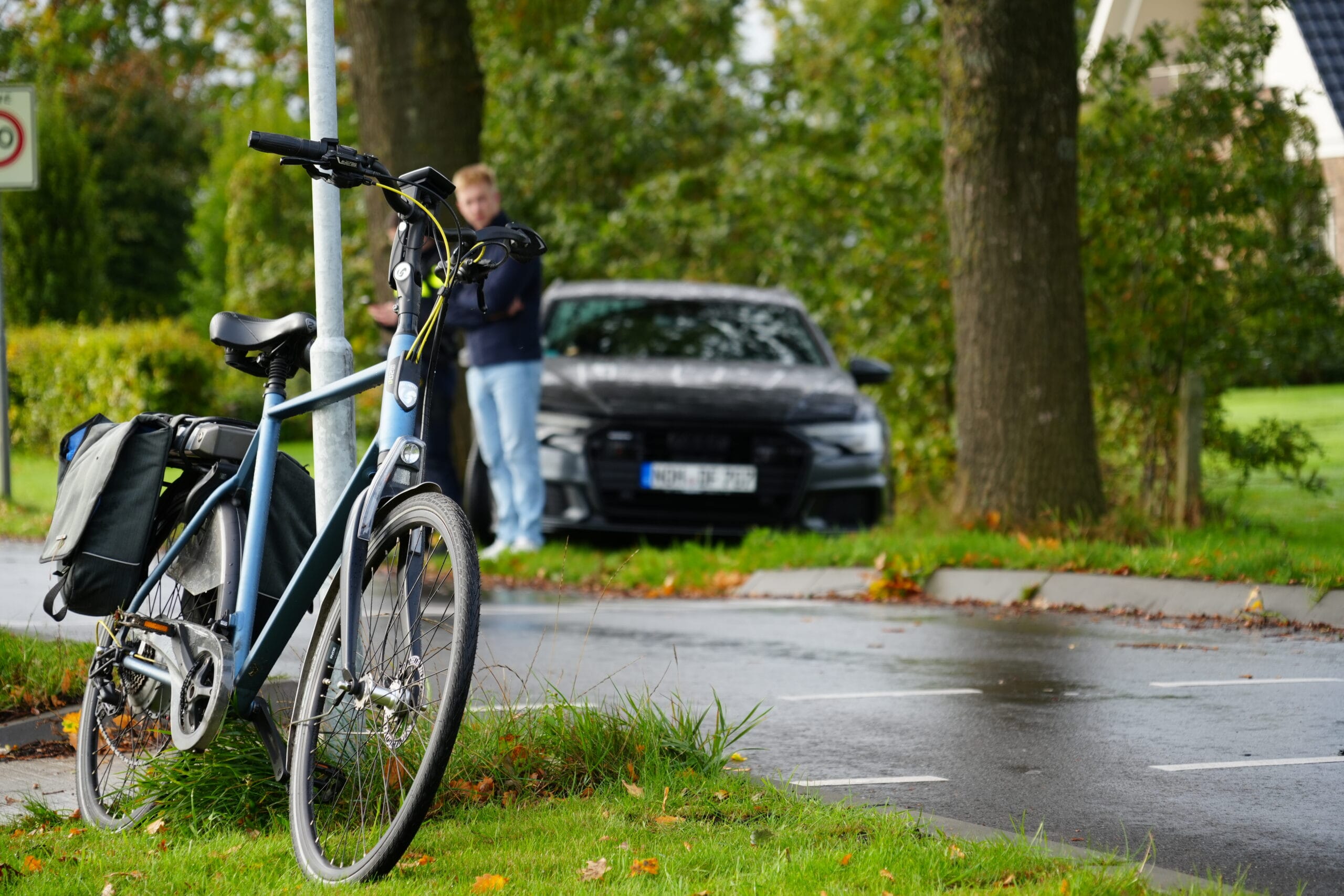 Fietser gewond bij aanrijding op erica