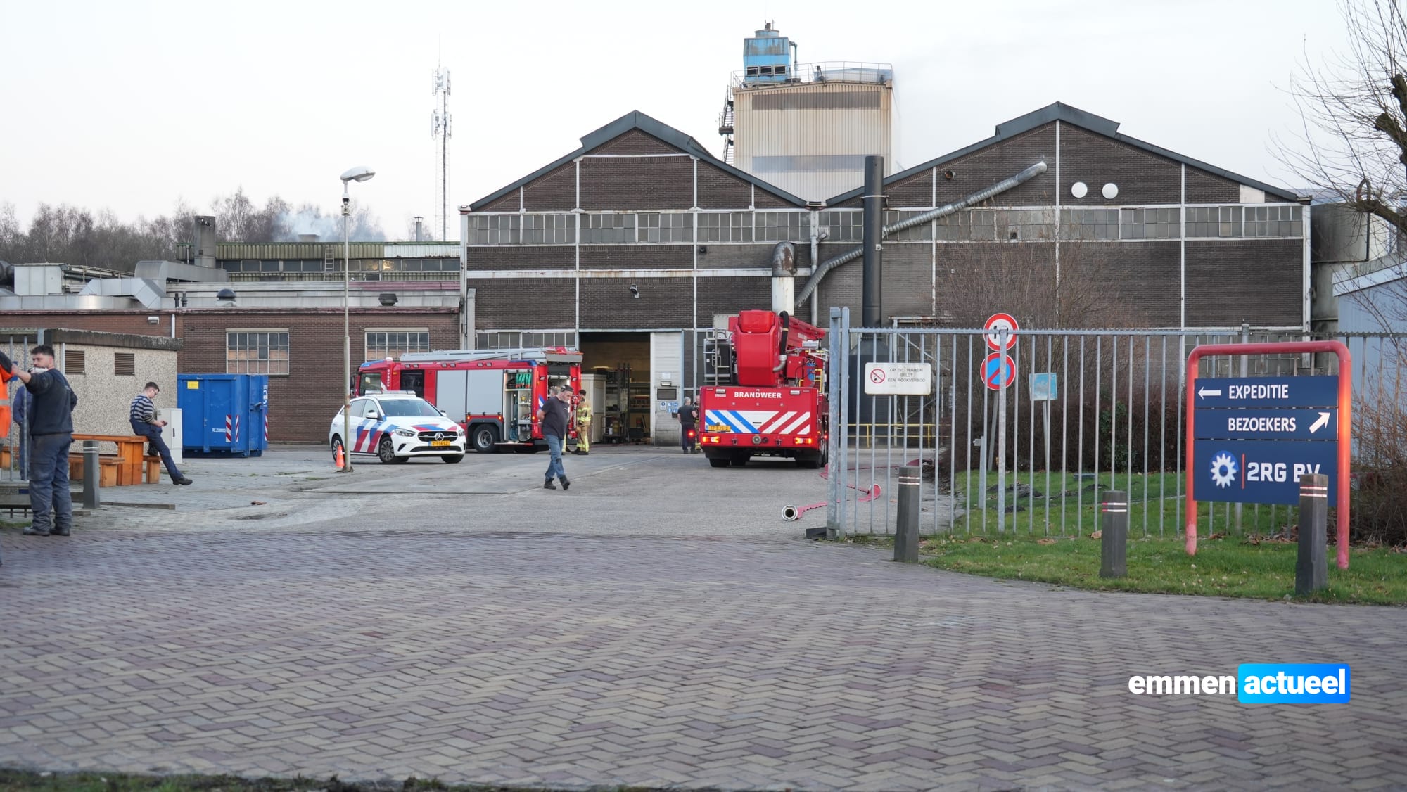 Brand bij gieterij in Klazienaveen; één persoon zwaar gewond – Emmen Actueel