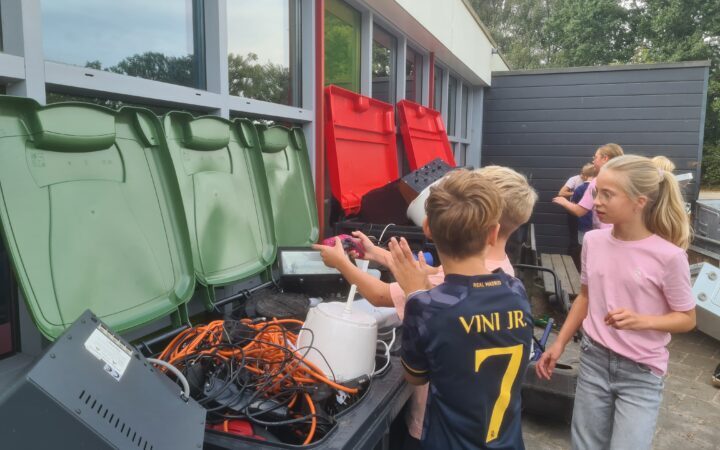 de brummelbos gaat voor de winst tijdens spannende laatste week e waste race 01