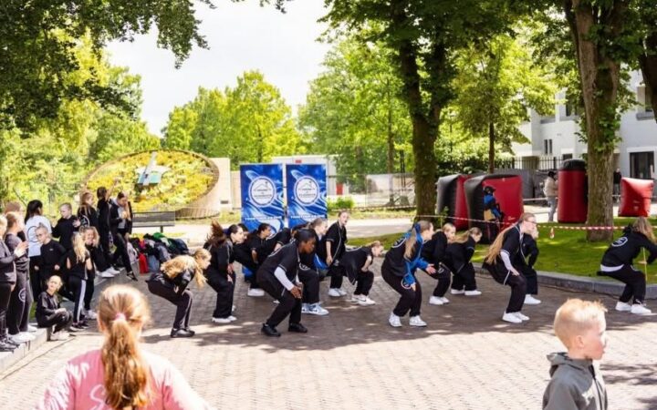 house of elements dance centre danst voor het goede doel tijdens dance for a wish in emmen 01