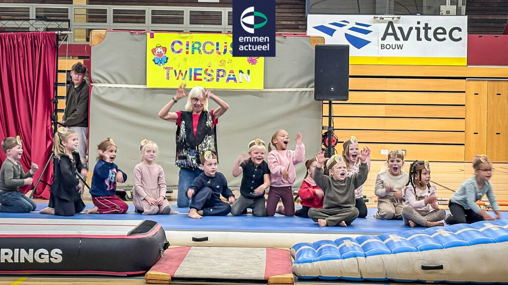leerlingen cb twiespan in emmen sluiten kinderboekenweek af met spectaculaire circusdag 01