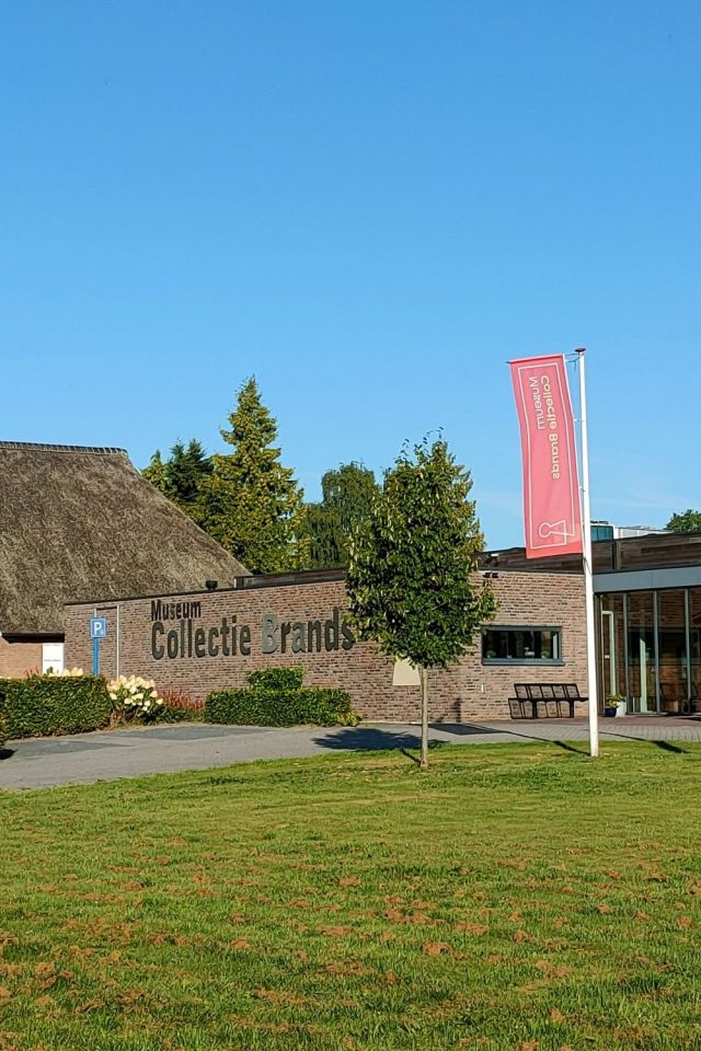 Mini verzamelmarkt – Oktober Kindermaand
